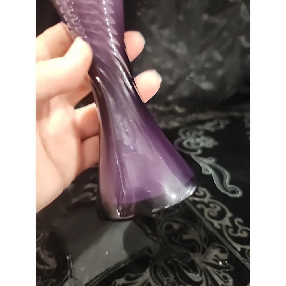 MCM Purple Handcrafted Bud Vase,JAPAN Art Glass, Excellent